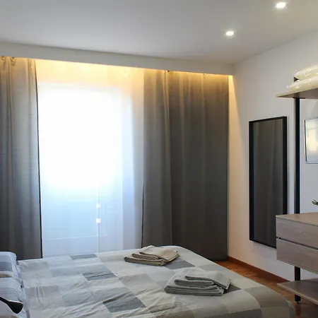 La Basilica Luxury - Close To The Center And Fiera Di Appartement